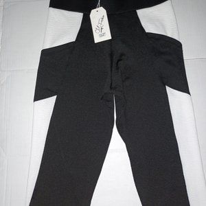 CM FASHION WOMEN'S RIBBED JOGGER STYLE PANTS